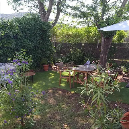 La Tierra Kır Evi Alcuéscar