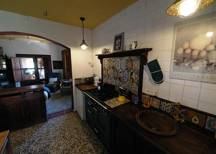 La Tierra * Алькуэскар